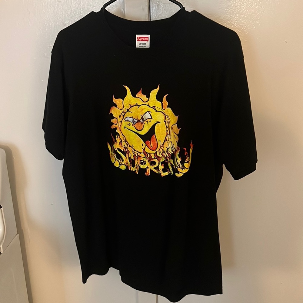 Supreme Tshirt